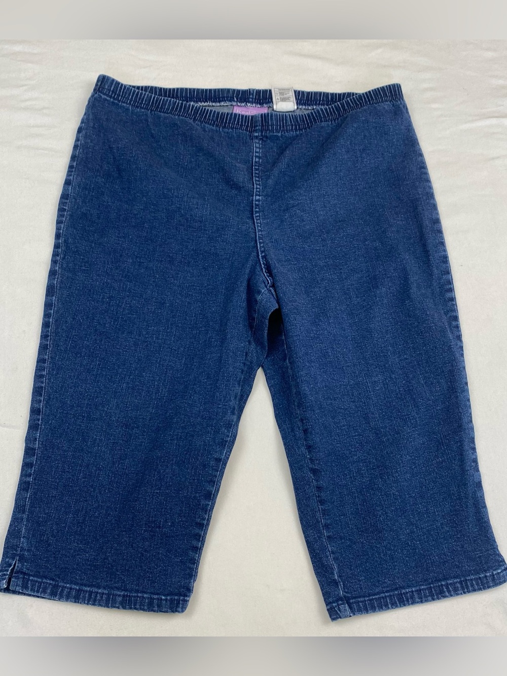 Women's Dark Blue Stretch Denim Capri Jeans
